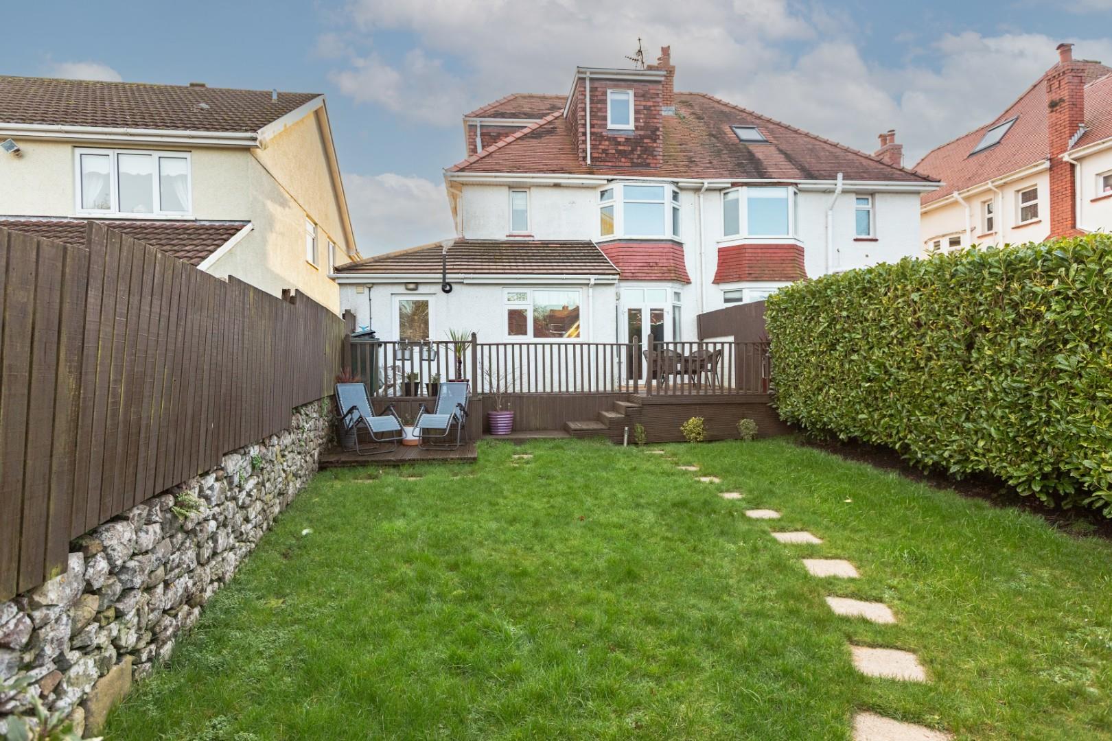 Newton Road, Newton, Mumbles, Swansea, SA3 4UD
